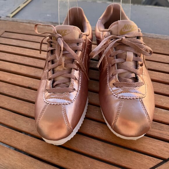 Nike Cortez Basic Shoes Metallic Bronze Size 6Y - Picture 4 of 8